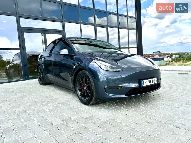 Позашляховик / Кросовер Tesla Model Y 2022 в Тернополі