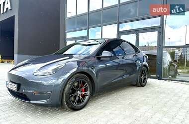 Внедорожник / Кроссовер Tesla Model Y 2022 в 