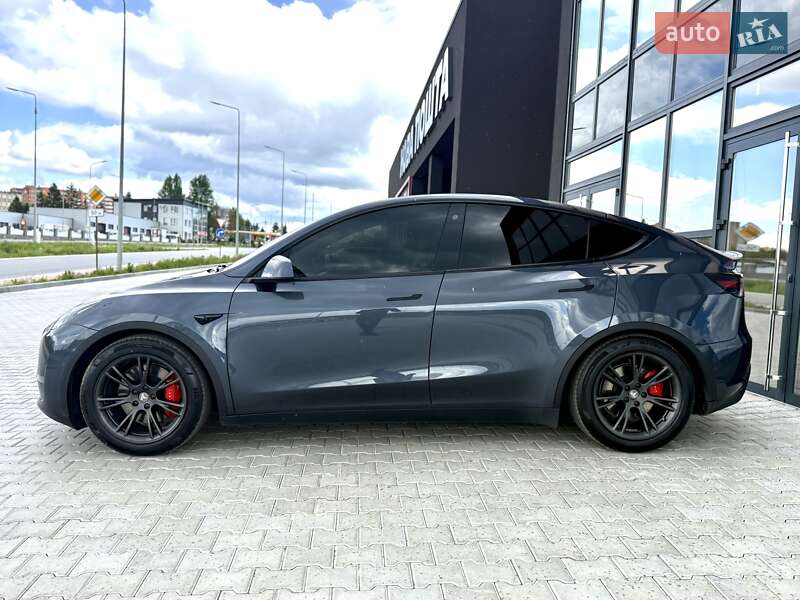 Позашляховик / Кросовер Tesla Model Y 2022 в Тернополі