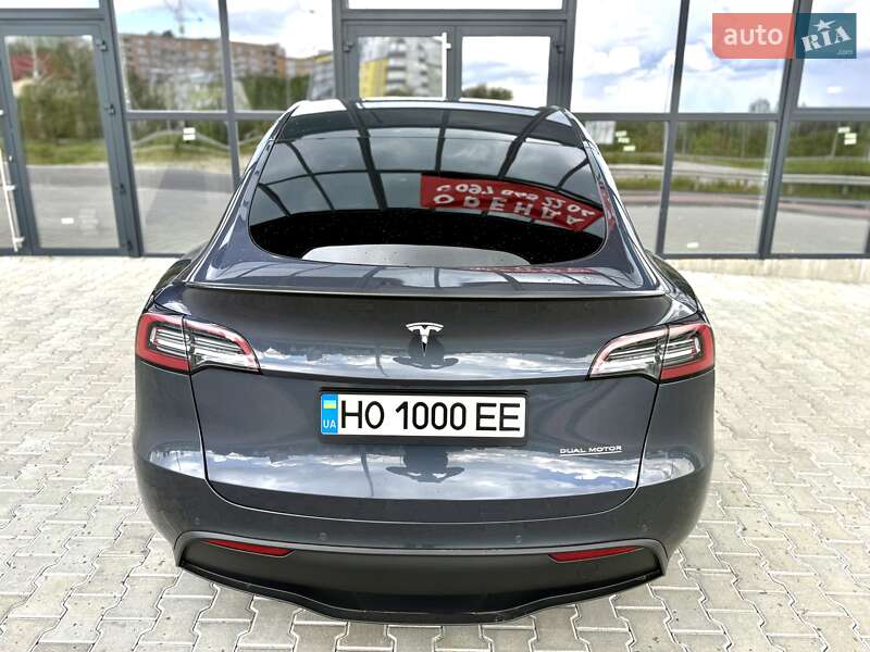 Позашляховик / Кросовер Tesla Model Y 2022 в Тернополі