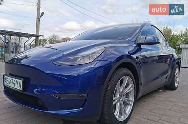 Внедорожник / Кроссовер Tesla Model Y 2024 в 