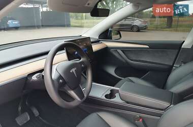 Внедорожник / Кроссовер Tesla Model Y 2024 в 