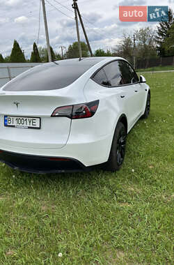 Позашляховик / Кросовер Tesla Model Y 2022 в 