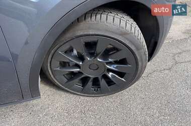 Внедорожник / Кроссовер Tesla Model Y 2022 в 