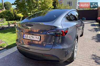 Внедорожник / Кроссовер Tesla Model Y 2023 в 