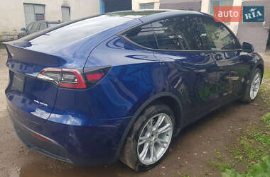 Позашляховик / Кросовер Tesla Model Y 2023 в 