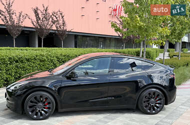 Внедорожник / Кроссовер Tesla Model Y 2023 в 