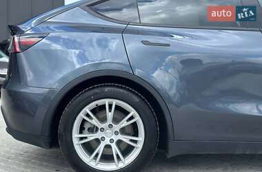 Внедорожник / Кроссовер Tesla Model Y 2020 в 