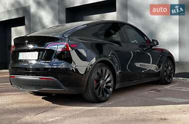 Позашляховик / Кросовер Tesla Model Y 2022 в 
