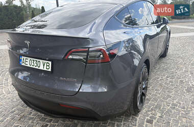 Позашляховик / Кросовер Tesla Model Y 2023 в 