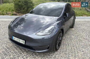 Позашляховик / Кросовер Tesla Model Y 2023 в 