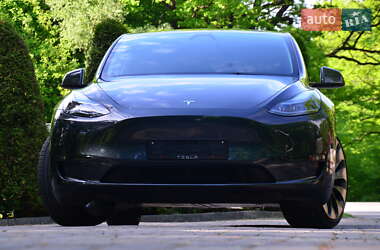 Внедорожник / Кроссовер Tesla Model Y 2024 в 