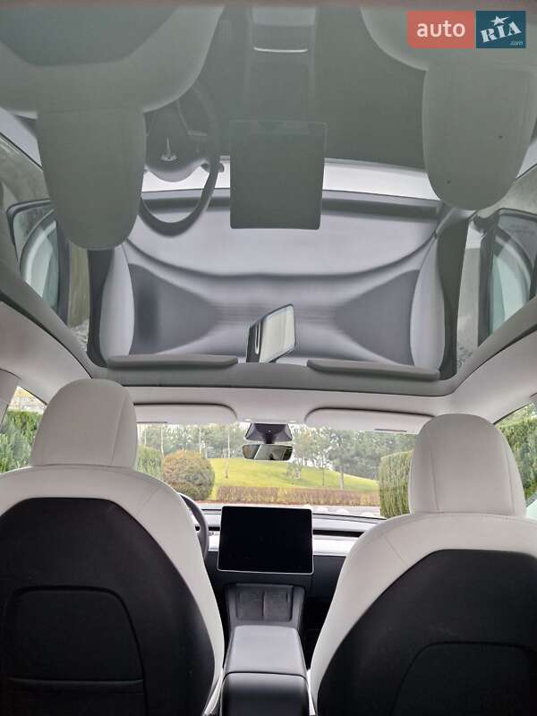 Внедорожник / Кроссовер Tesla Model Y 2022 в Днепре