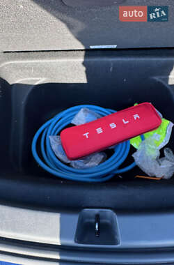 Позашляховик / Кросовер Tesla Model Y 2022 в 