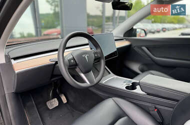 Внедорожник / Кроссовер Tesla Model Y 2021 в 