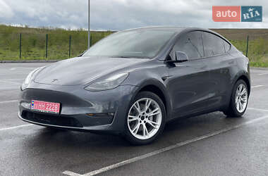 Внедорожник / Кроссовер Tesla Model Y 2022 в Ровно