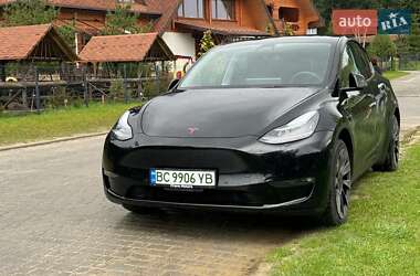 Позашляховик / Кросовер Tesla Model Y 2021 в 