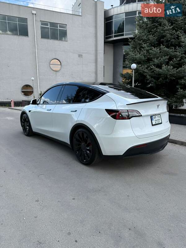 Внедорожник / Кроссовер Tesla Model Y 2022 в Запорожье