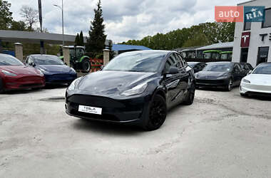 Внедорожник / Кроссовер Tesla Model Y 2024 в 