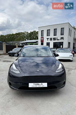 Внедорожник / Кроссовер Tesla Model Y 2024 в 