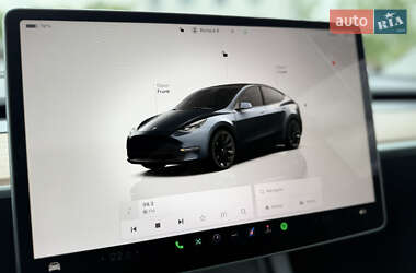 Внедорожник / Кроссовер Tesla Model Y 2024 в 