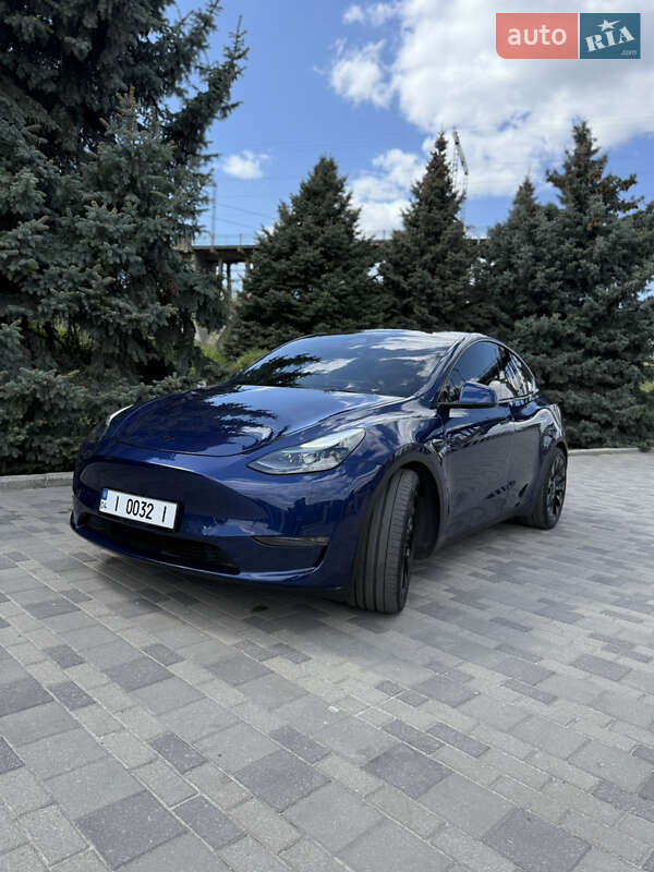 Позашляховик / Кросовер Tesla Model Y 2022 в Дніпрі