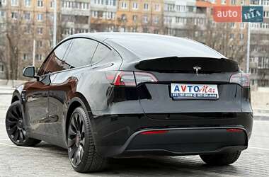 Внедорожник / Кроссовер Tesla Model Y 2022 в 