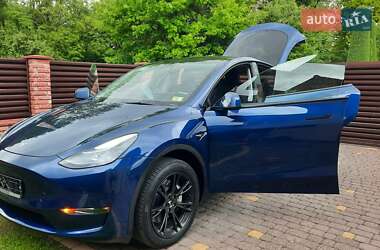 Внедорожник / Кроссовер Tesla Model Y 2023 в 