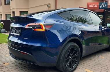 Внедорожник / Кроссовер Tesla Model Y 2023 в 