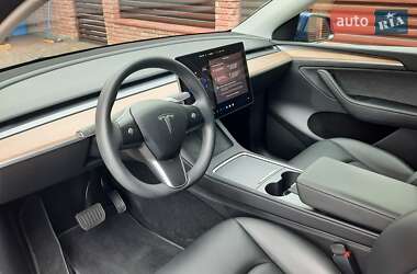 Внедорожник / Кроссовер Tesla Model Y 2023 в 