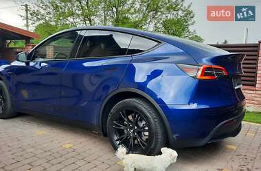 Внедорожник / Кроссовер Tesla Model Y 2023 в 