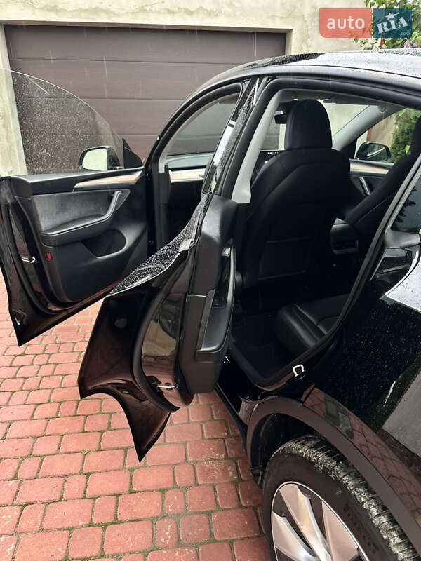 Внедорожник / Кроссовер Tesla Model Y 2023 в Коломые