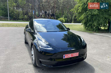 Внедорожник / Кроссовер Tesla Model Y 2024 в 