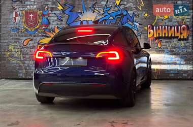 Внедорожник / Кроссовер Tesla Model Y 2021 в 