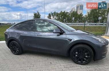Внедорожник / Кроссовер Tesla Model Y 2023 в 