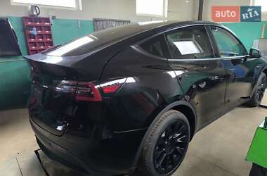 Внедорожник / Кроссовер Tesla Model Y 2024 в 