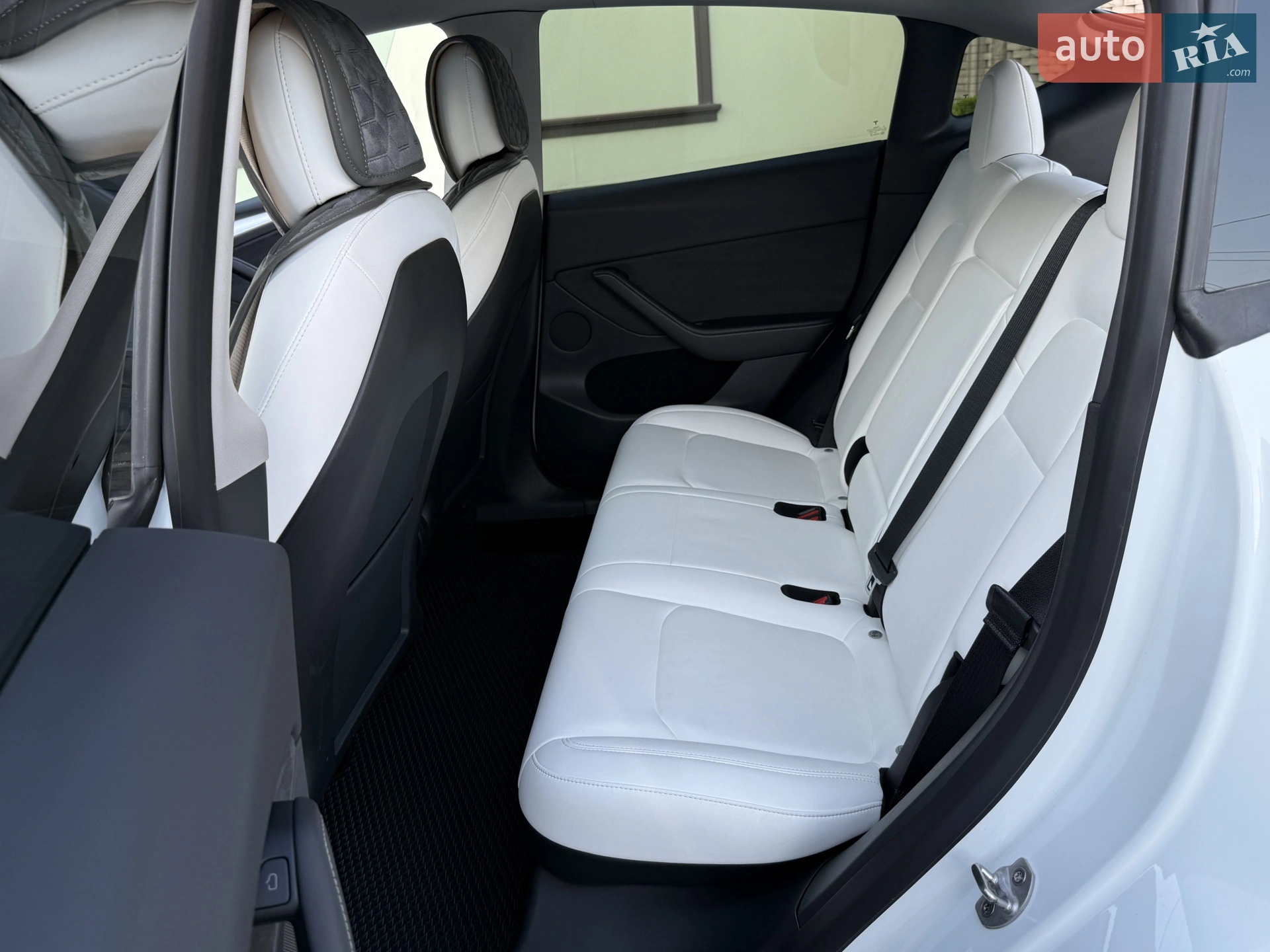 2021 Tesla Model Y - мініатюра 18