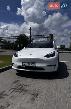 Внедорожник / Кроссовер Tesla Model Y 2020 в 