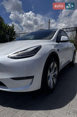 Внедорожник / Кроссовер Tesla Model Y 2020 в 