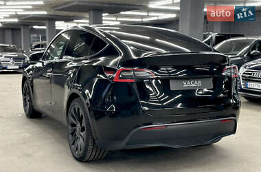 Внедорожник / Кроссовер Tesla Model Y 2021 в 