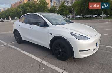 Внедорожник / Кроссовер Tesla Model Y 2022 в 