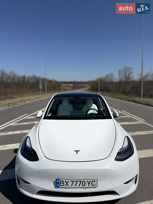 Позашляховик / Кросовер Tesla Model Y 2022 в Хмельницькому