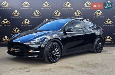 Внедорожник / Кроссовер Tesla Model Y 2021 в 