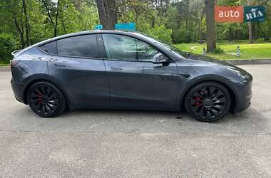 Внедорожник / Кроссовер Tesla Model Y 2022 в 