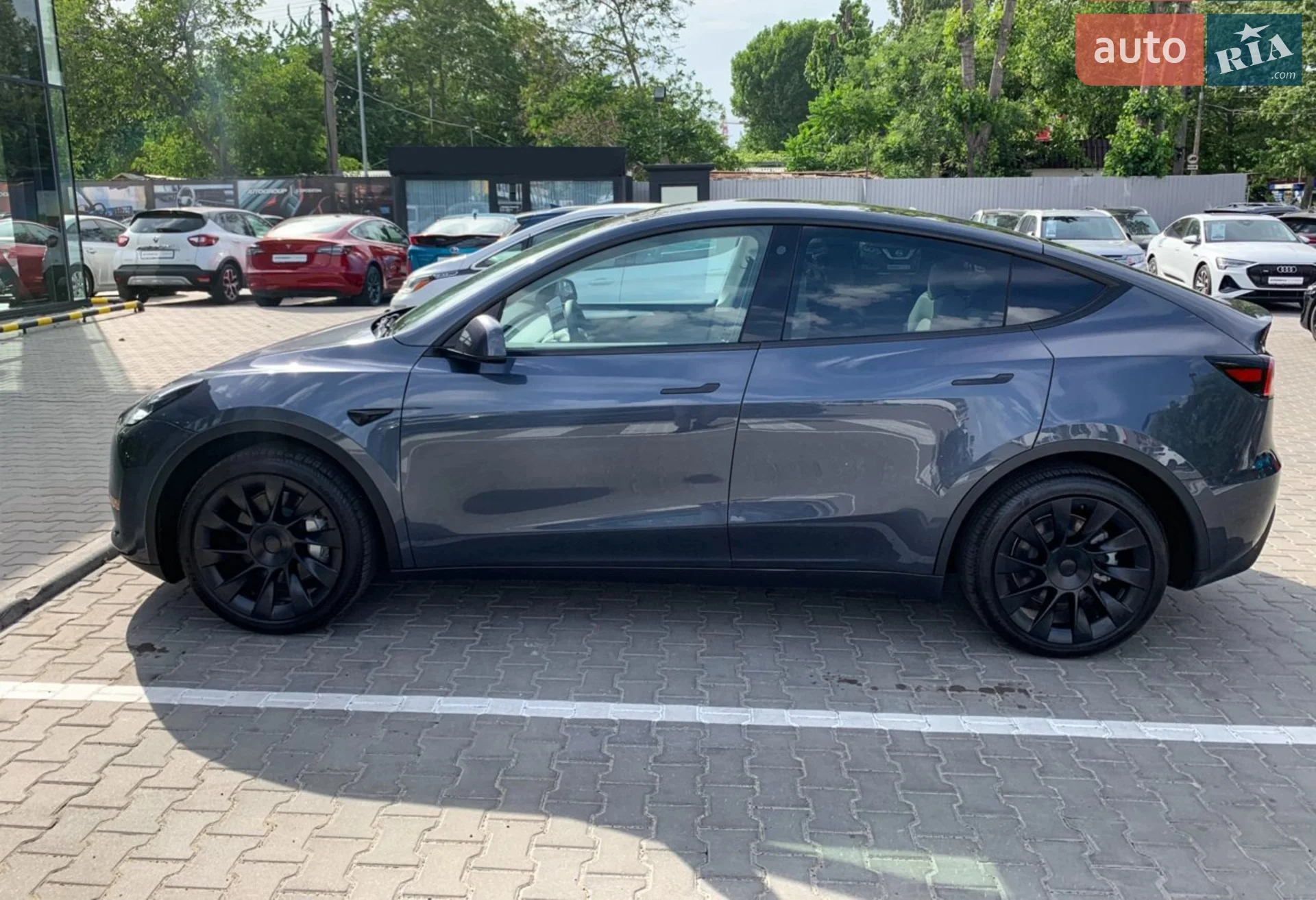 2023 Tesla Model Y - мініатюра 2