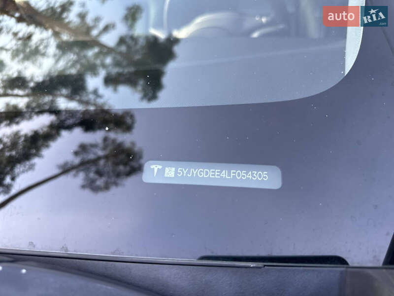 Внедорожник / Кроссовер Tesla Model Y 2020 в Киеве