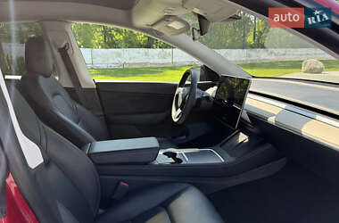 Внедорожник / Кроссовер Tesla Model Y 2021 в 