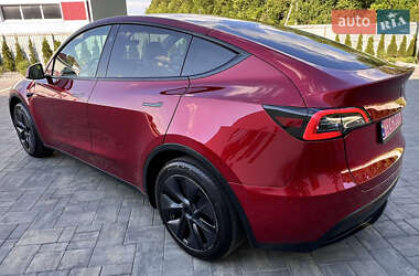 Внедорожник / Кроссовер Tesla Model Y 2024 в 