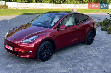 Внедорожник / Кроссовер Tesla Model Y 2024 в 