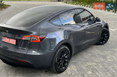 Позашляховик / Кросовер Tesla Model Y 2021 в 
